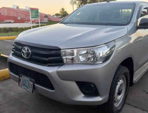 Nicaragua Surf-Ready Toyota Hilux 4×4