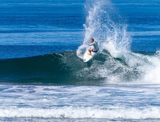 Local Surf Guide Coach
