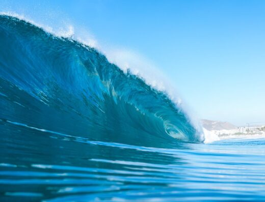 Surf guide /photographer