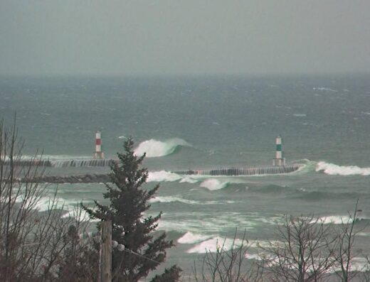 Surf Guiding on Lake Michigan