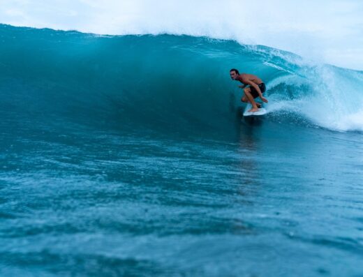 Surf guide /photographer