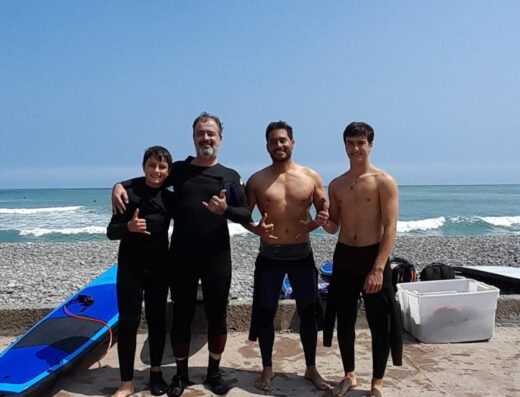 Surf Lessons in Lima & South Lima