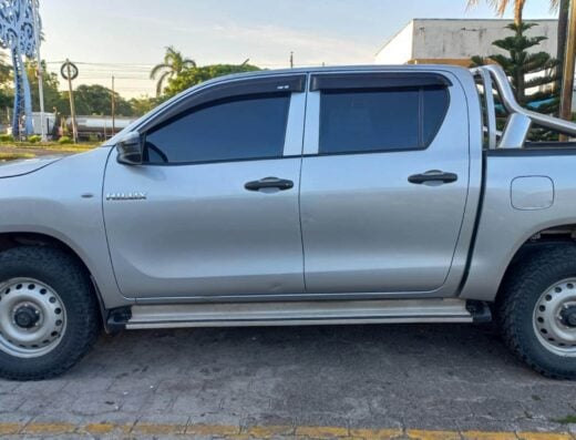 Nicaragua Surf-Ready Toyota Hilux 4×4