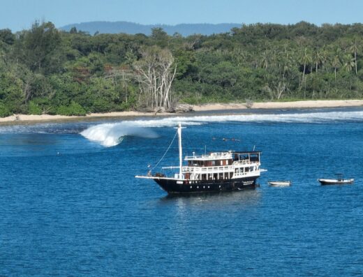 Maki Surf Guide | Mentawai Islands