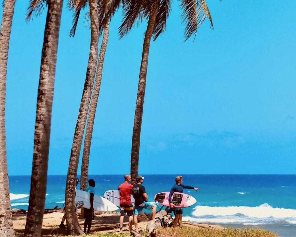 Paradise FREESTYLE: 7-Night Costa Rica Surf Experience