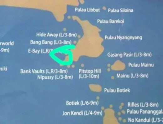Map of Siberut Island showing Nyang Ebay surf spot with wave heights (L/3-8m) and nearby islands, ideal for surfing and adventure travelers.