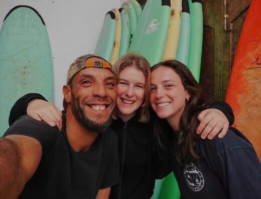 Wave into soul | Surf Lessons