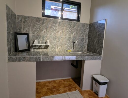 Duli Budget Friendly Surf Stay